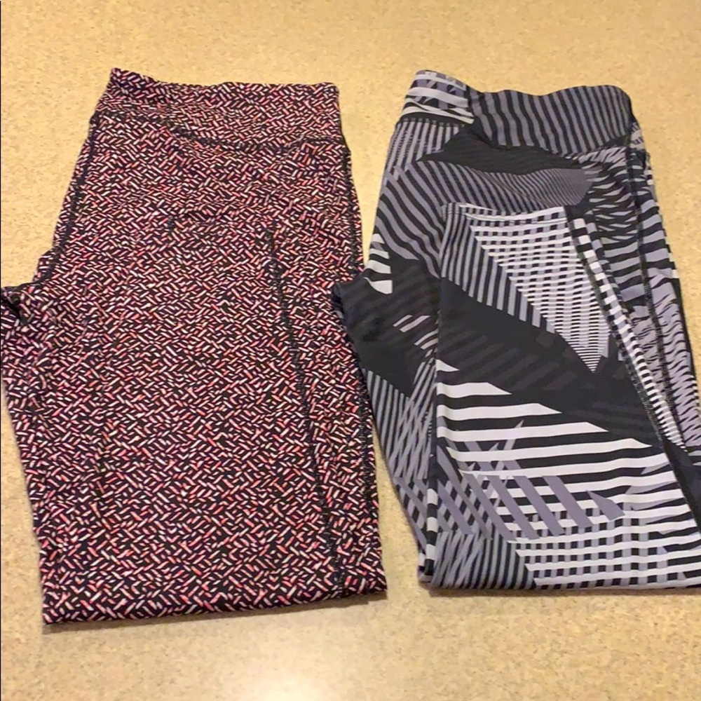 Gap Fit 2 Pair of Leggings - New Condition - XL